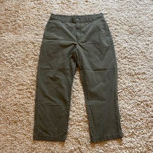 Men’s green LL Bean wide-leg pants (35x29)